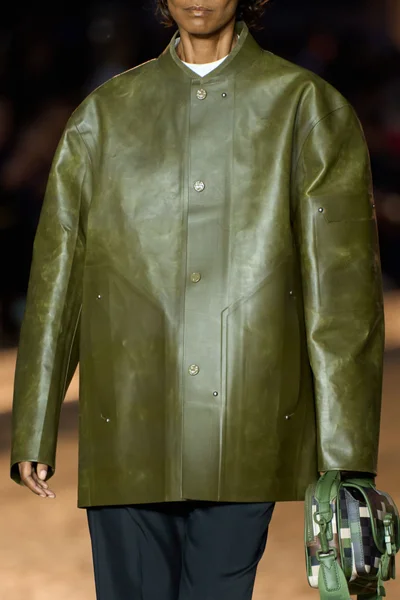 Look 6